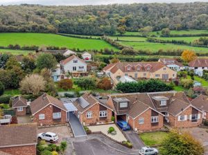 Photo 27- click for photo gallery